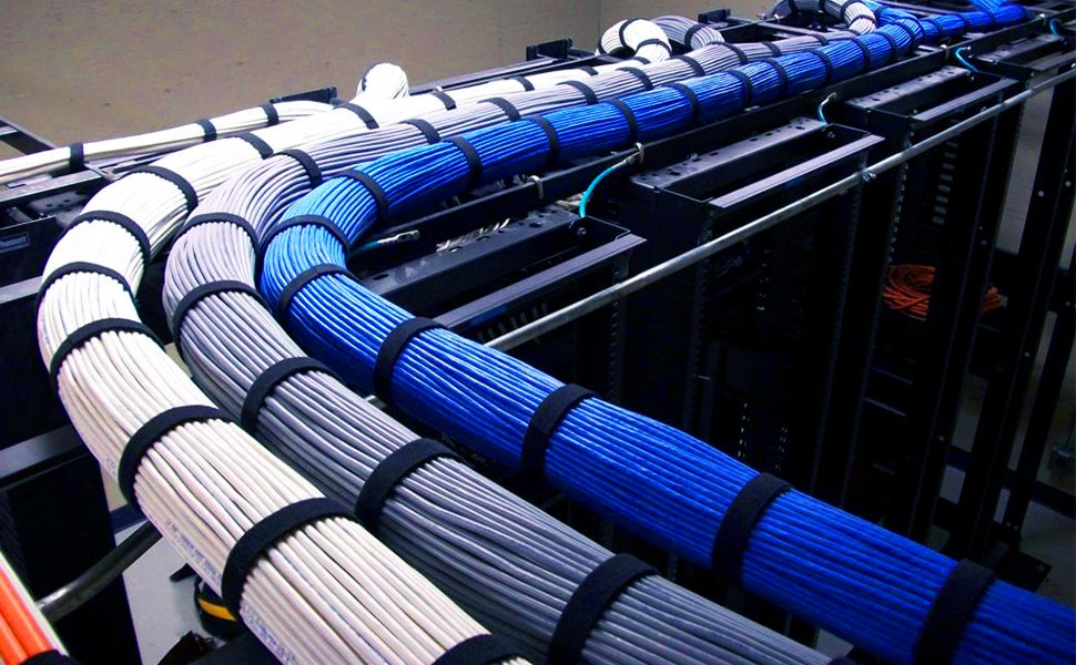 Trays Cabling